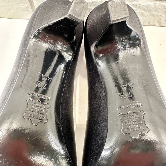 Neiman‎ Marcus Heels Black Satin Rose 7.5AA Made In Italy - Picture 15 of 15